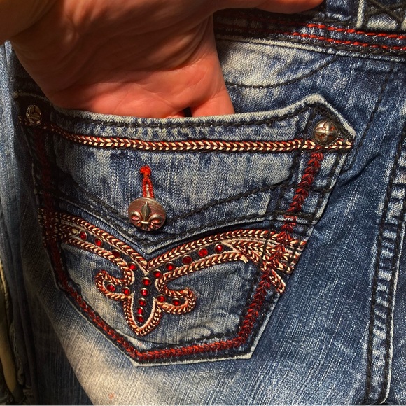 Rare! Rock Revival “FEENEY” Alt.Straight faux flap pockets w/ crystals 32x33 - Picture 4 of 8